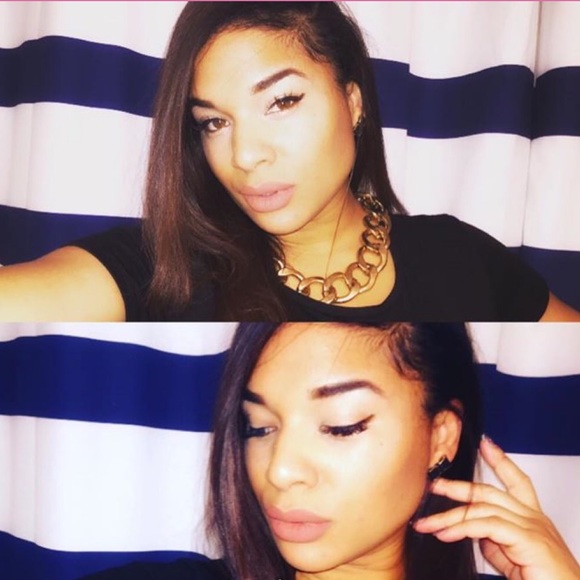 Meet your Posher, Leah - Picture 2 of 3